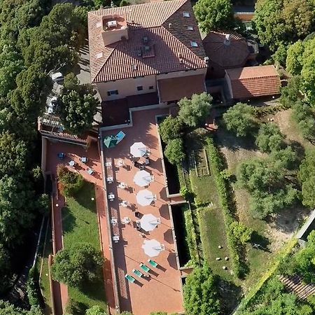 Hotel La Vedetta Ливорно Екстериор снимка