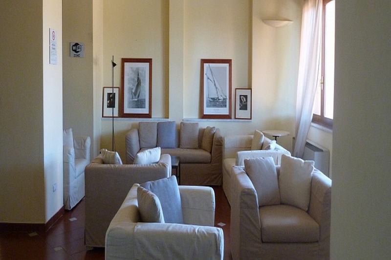 Hotel La Vedetta Ливорно Екстериор снимка